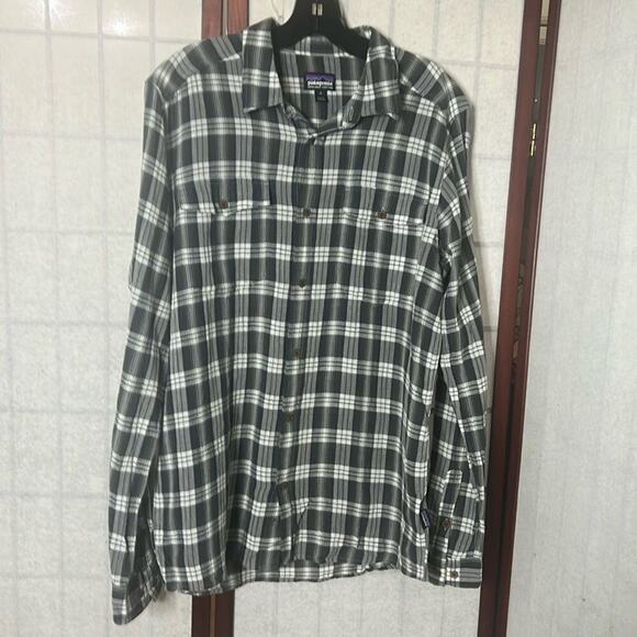 PATAGONIA 100% ORGANIC COTTON PLAID‎ BUTTON DOWN SHIRT SIZE M - Picture 1 of 7